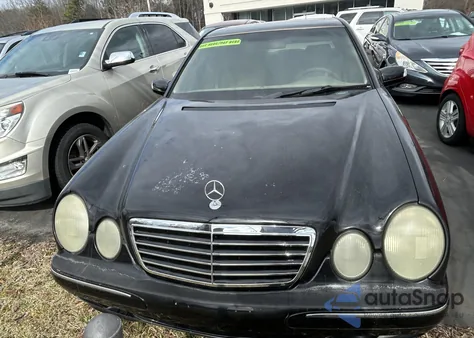 2002 Mercedes-Benz E 320 4M/4M Special Edition z USA, uszkodzony, nr VIN WDBJF82JX2X070086